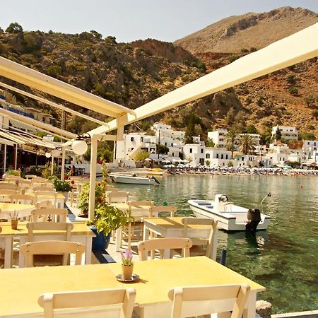 Αnna Hotell Loutro Exteriör bild