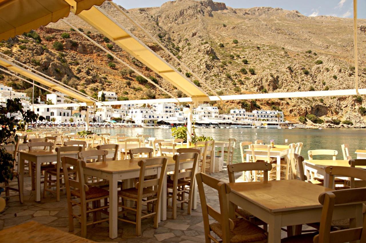Αnna Hotell Loutro Exteriör bild